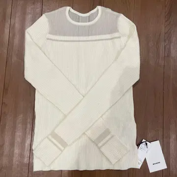 [ 미사용 새상품 ] MIESROHE 화이트 긴팔 상의 S