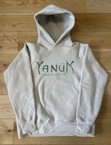 YANUK[야누크] [별주 한정 상품] 로고 프린트 풀오버 후드티
