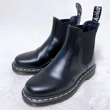 새상품급 닥터마틴 사이드 고어 부츠 한정품 2976WS UK3 흑백