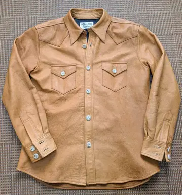 레드문 가죽 셔츠