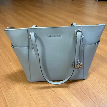MICHAEL KORS 그레이 토트백