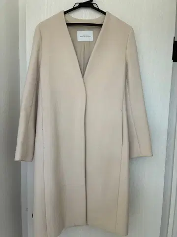 그린 레이블 릴랙싱 롱 코트 베이지