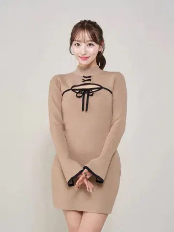 Darich 프론트 오픈 리본 니트 미니 원피스