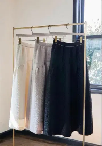 herlipto Twinkle Jacquard Volume Skirt