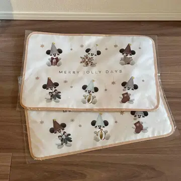 릴린린 런치 매트