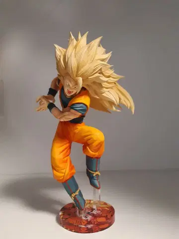 드래곤볼 손오공 커스텀 리페인트 피규어