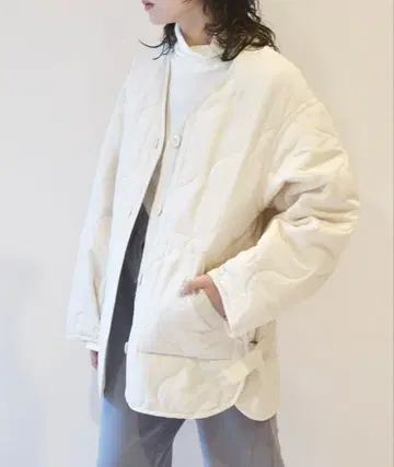 경량 아이보리 퀼팅 자켓