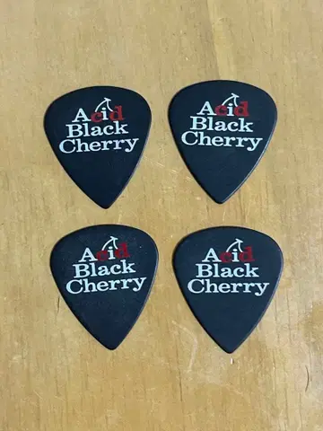 Acid Black Cherry 기타 피크 4개 세트