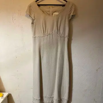 MELROSE 슬리브리스 무릎 기장 원피스