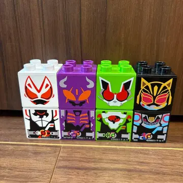 가면라이더 기츠 블록 세트 4개