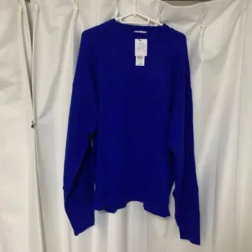 Confirm 루즈 하이넥