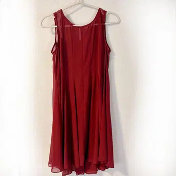 Radiate 와인 레드 드레스 결혼식