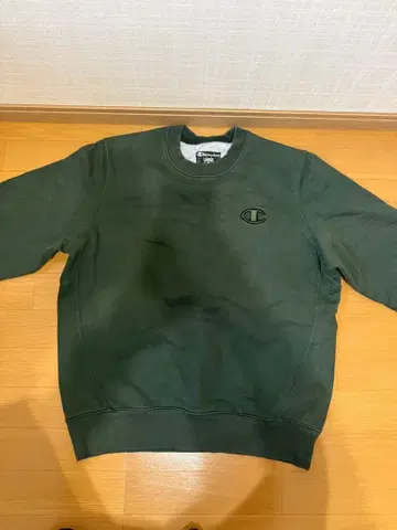 Champion 다크 그린 맨투맨 L 사이즈