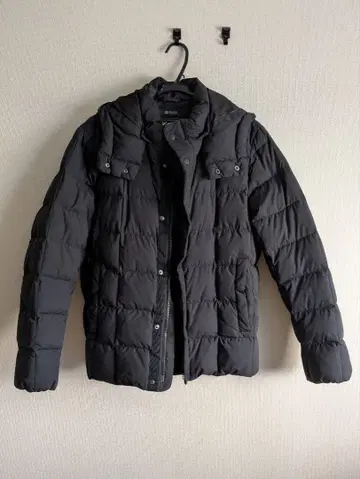 블랙 다운 자켓 퀼팅