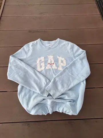 GAP 라이트 블루 크루넥 트레이닝복