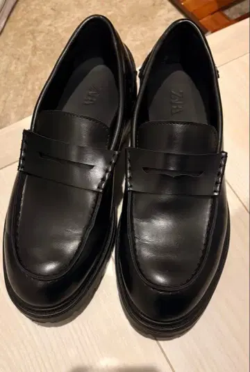 [ ZARA ] 페니 스트랩 드레스 로퍼 41(26.4cm) 사이즈