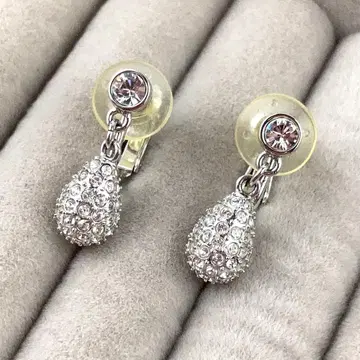 스와로브스키 귀찌 큐빅 드롭 실버 컬러