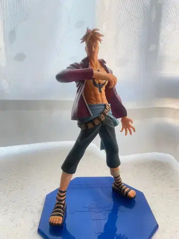 P.O.P 원피스 마르코 피규어