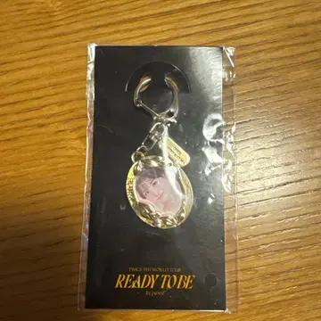 트와이스 READY TO BE 사진 키링 모모