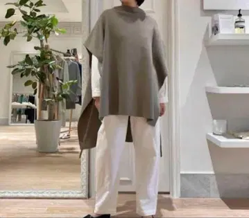 갤러리 비 니트 판초 투모로우랜드