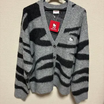 산리오 캐릭터즈 헬로키티 가디건