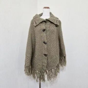 반트로아 프린지 니트 판초 케이프 카키 계열 더플 루즈핏