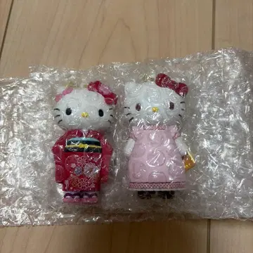 헬로키티전 시크릿 마스코트 참 에이프런 기모노 2체 세트