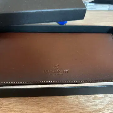 LYLE & SCOTT 브라운 장지갑