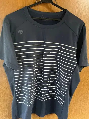 네이비 스트라이프 T셔츠 사이즈 0