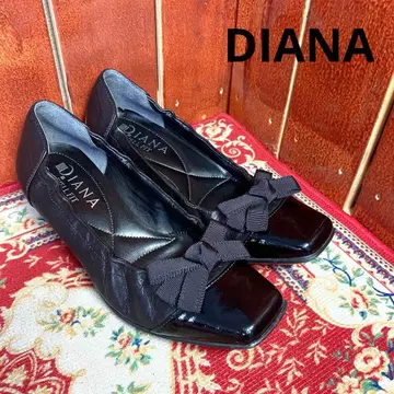 컨디션 최상 다이애나 DIANA 웰핏 펌프스 22.5cm 블랙 리본