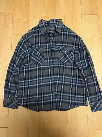 Dickies 체크 무늬 플란넬 셔츠