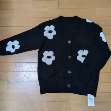 DIAVEL 블랙 플라워 가디건