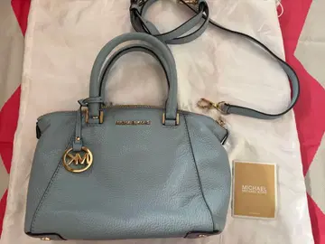 MICHAEL KORS 라이트 블루 핸드백