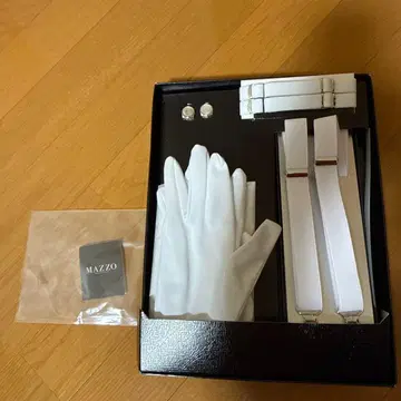 MAZZO 화이트 그로브 서스펜더 세트 결혼식