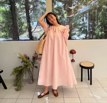 로지몬스터 트리플 프릴 원피스 S 사이즈 라이트 핑크 미사용품