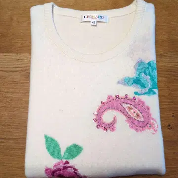 LEONARD 꽃무늬 자수 니트 스웨터 42