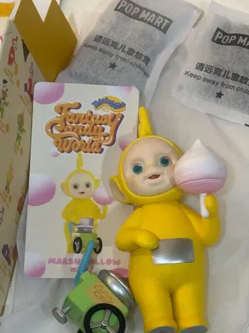 POP MART 판타지 캔디 월드 텔레토비즈 라라
