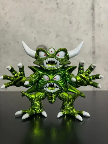 데스피사로 메탈릭 몬스터즈 갤러리