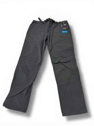 새상품 택 포함 phenix 팬츠 즉시 구매 가능