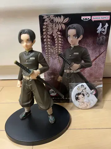 귀멸의 칼날 무라타 씨 피규어&캔뱃지