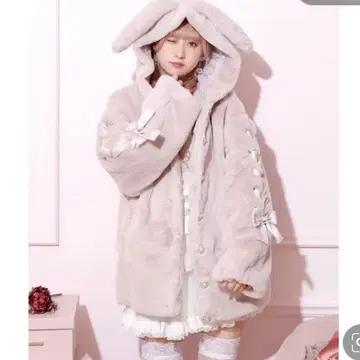 Noemie 노에미 퍼 블루종 토끼 귀