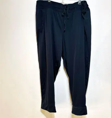 블랙 저리 허리밴딩 루즈핏 빅 블랙 플러스 캐주얼