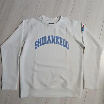 rough & swell 트레이닝복