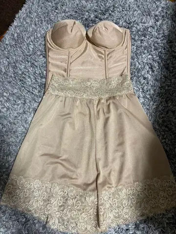 베이지 레이스 브라이덜 이너 D70 M 사이즈