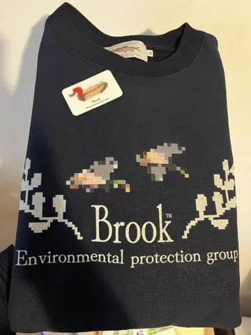 Brook 트레이닝복 네이비 맨투맨