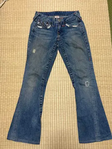 트루릴리젼 부츠컷 데님