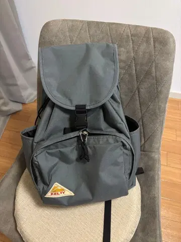 KELTY THRUSH 2.0 그래파이트 23L
