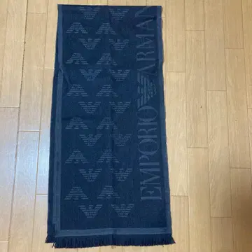 엠포리오 아르마니 머플러