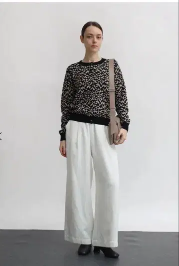 스콧 클럽 패턴 니트 크롭 가디건