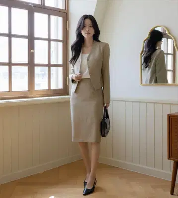 베이지 무릎 기장 타이트 스커트